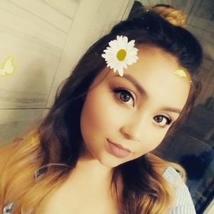 Meet your Posher, Brenda